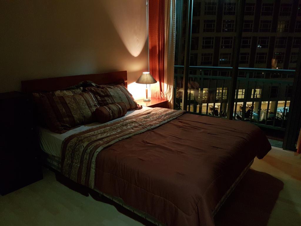 Ortigas 2 Bedroom Corner Unit With 2 Queen Across Shangrila Manila Dış mekan fotoğraf