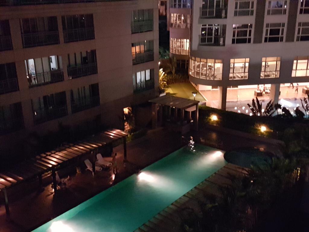 Ortigas 2 Bedroom Corner Unit With 2 Queen Across Shangrila Manila Dış mekan fotoğraf